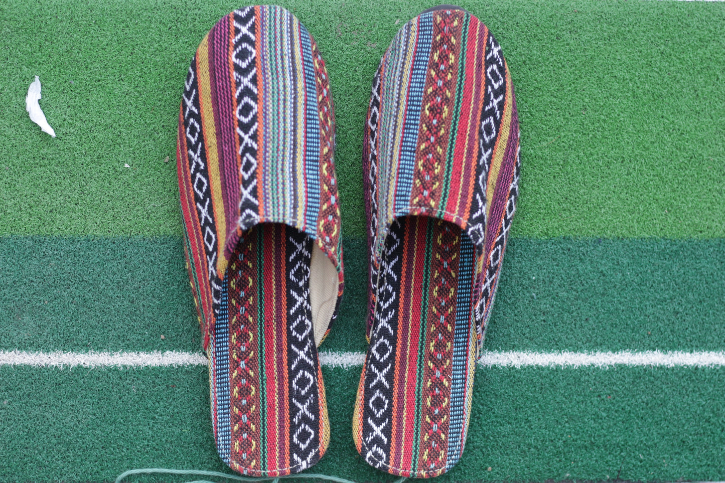 Buy Martian trip Sliders,  Pure Hemp Sliders online now in India, Available on Hempivat